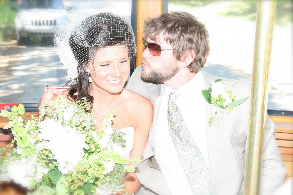 Leelanau Wedding Trolley | The Day's Design | Shannon Scott Photography